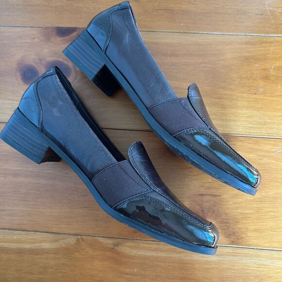 Trotter’s Arianna Closed Toe Slip On Block Heel leather Loafers Shoes Size 9M - Picture 7 of 8